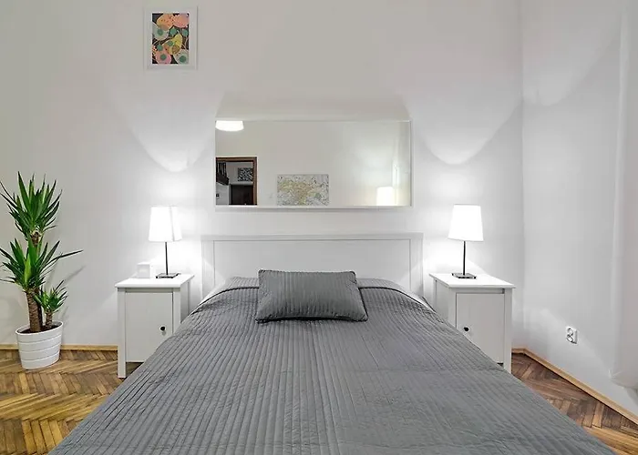 Apartment Next To The Main Square